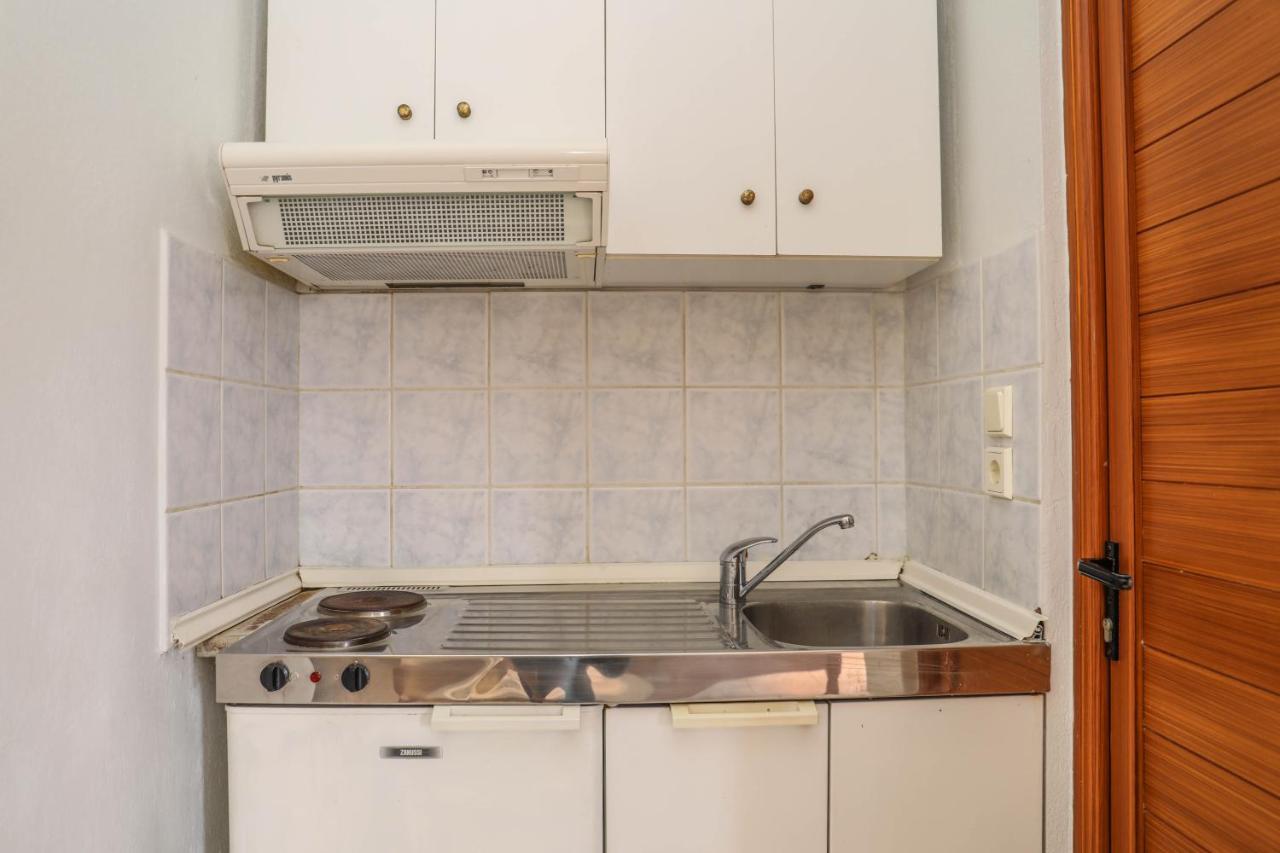 Ftelia Studios Skiathos-stad Buitenkant foto