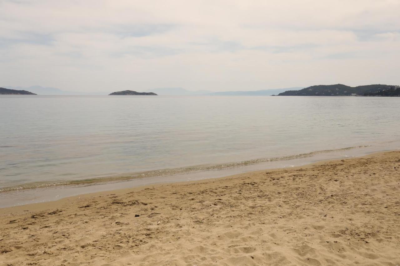 Ftelia Studios Skiathos-stad Buitenkant foto